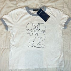 Brandy Melville t-shirt